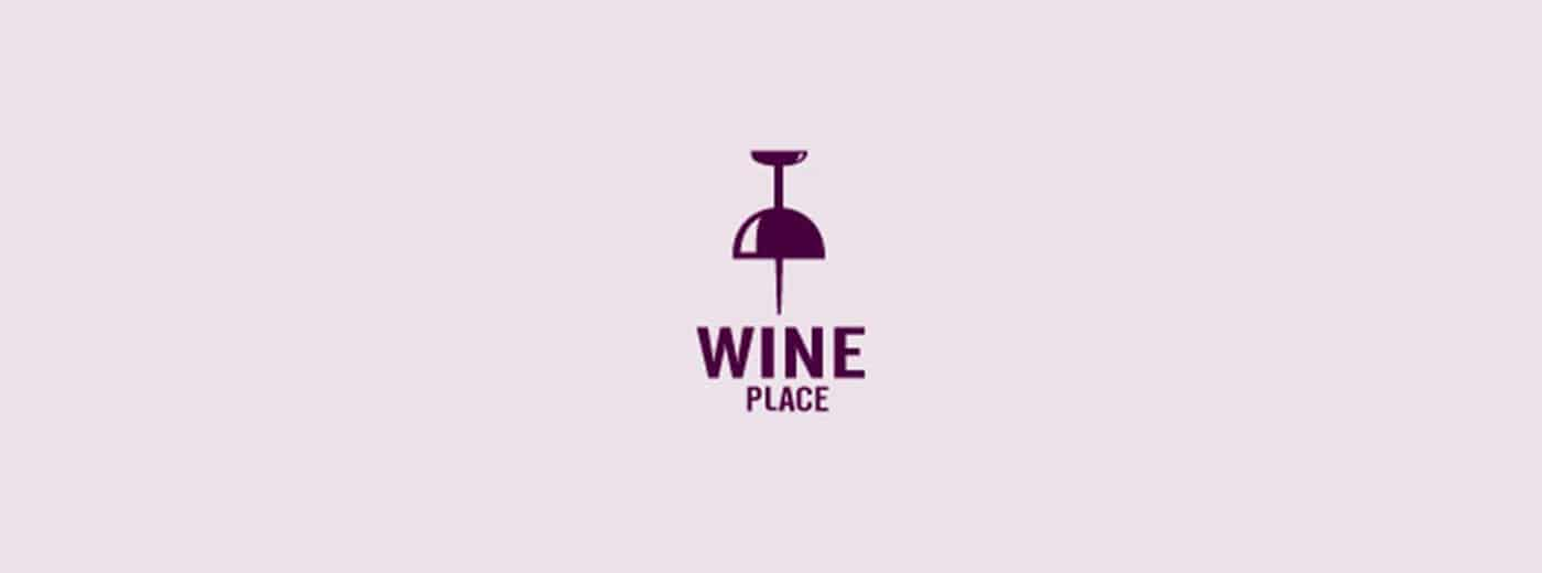 Illustration eines Glases Wein mit doppelter Bedeutung – Verwendung von Doppelbedeutungen in Logos – Bild