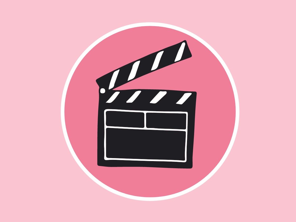 Clapperboard against pink background - Tips for working with video in PowerPoint - Image