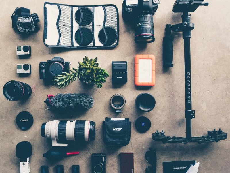 Photographer's equipment set - How to make a YouTube video in 5 simple steps - Image