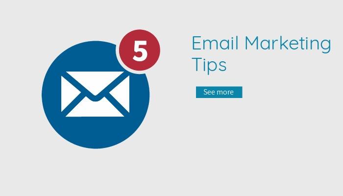 Símbolo de envelope e &quot;Dicas de marketing por e-mail&quot; como título